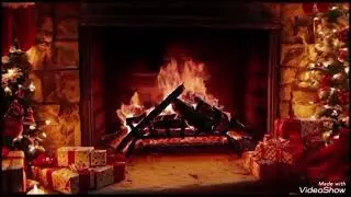 Crackling Christmas Fire 🔥 Relaxing Fireplace Sounds & Warm Holiday Glow