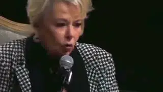 Roseanne Barr's Shocking Claims: Vampires, Migrants, and Conspiracy on Tucker Carlson's Show