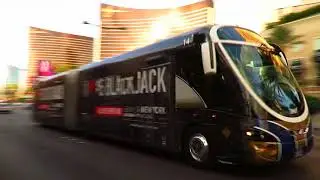 RTC Transit: SSTT bound StreetCar RTV 014 SDX at Spring Mountain Rd/Las Vegas Blvd