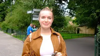 Japanese asked a stranger to guide me in Krak&oacute;w Poland