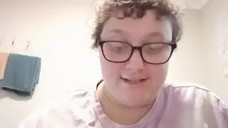 Sophie Shirley Singing A Cover By Selena Gomez's.(Write your name.)