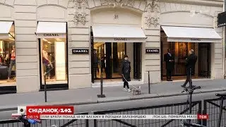Сніданок посетил места, где жила, работала и отдыхала Коко Шанель