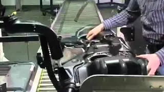 Halbautomatische Ultraschall-Dichtheitspr&uuml;fung / Semi-Automatic Ultrasonic Leak Test