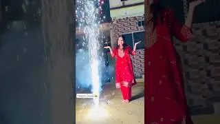 Anar jalana Gone wrong 😂 happy #diwali Gullak Fod ke #bindasskavya #shorts