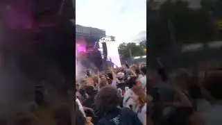 #pashanim live 2022 Airwaves Moshpit #airwaves #moshpit #crowdsinging