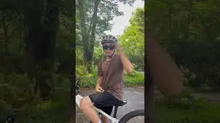 😐