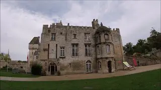 Le Ch&acirc;teau de Creully dans le Calvados
