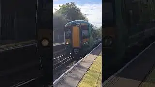 Class 377 passing Hilsea. #trains #railway #trainspotting #trainvideo #octothorpe
