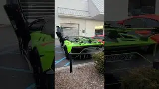 Green Lamborghini Aventador SVJ Start up