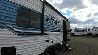 New 2024 Zinger lite 211RD Travel Trailer For Sale In Cambridge, OH