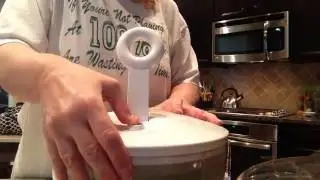 Pampered Chef Salad and Berry Spinner Demo