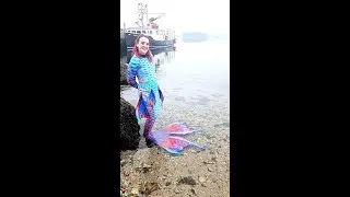 Raina Mermaid is live! Winter Swim #livestreamwithyoutube #polarbeardip #coldwater #mermaidswim