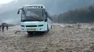 Valvo in Danger Manali 2018(flood after 1995)