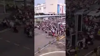 CRAZY TRAFFIC IN ASIAN COUNTRIES !!! #shorts #india #thailand #tryi #therandomyetinteresting