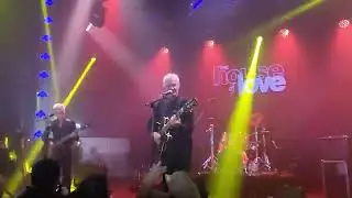 House Of Love - Shine On (Live in Madrid Teatro Barcel&oacute;)