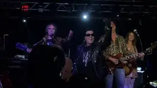Creem Circus+ (in D. Bowie trib) - LIVE [clip #11] &ldquo;Suffragette City,&rdquo; North 118, Wayne, PA 1/9/26