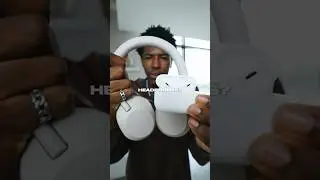 Earbuds vs Headphones