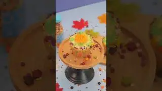 Autumn Cupcake Decorating #cupcakedecorating #cupcake #cupcakedesign #autumn #shorts ︱FOLIAY&trade;