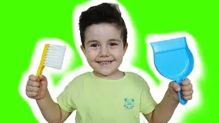 Yusuf Pretend Play with Cleaning Toys and help Mom