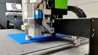 Dual size hole punching tool head for the NOVEX cutting system
