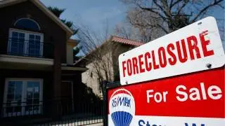 Obama Announces Refinancing Plan