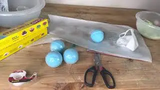 How to Wrap Bath Bombs with Cling Wrap