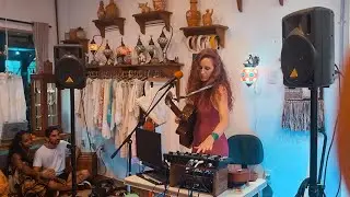 Nadia Soledad - Suspiro et Poussiere (Experimental Eletro Organic Live Performance)