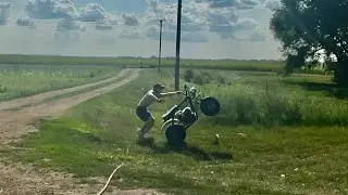 Mini bike adventures! (Wheelie fail!)