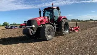 Case Magnum 310 and 3m Sumo Trio