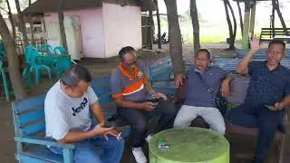 Sejenak Menikmati angin Pantai
