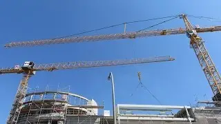Soeren66 - Turmdrehkran LIEBHERR 630 EC-H hebt Betonfertigteile