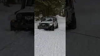 🔥 Warn VR Evo 10K Winch 🔥 #offroad #snow #jeep #warnwinch #overland