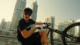 Riding around the beautiful city of Dubai on a Specialized Stumpjumper