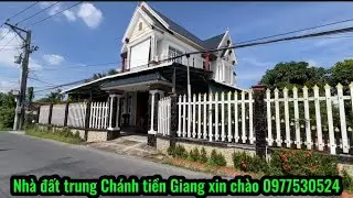 T.3183 bán ngôi nhà vườn miền Tây mái thái cực đẹp thổ cư mặt tiền đường nhựa thổ cư tặng nội thất 