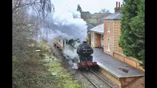 Epping Ongar Railway - N2 1744 on Mince Pie Specials