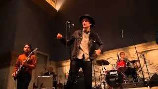 Saint Rich - Young Vultures (Live on KEXP)