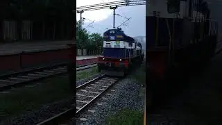 ERODE WDM3D DIESEL LOCOMOTIVE CHUGGING SOUND 💙✨💥 #wdm3d #sanjeevrailway