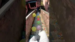 👣💥🎈Challenge the staircase obstacle course and pop the colorful balloons | #shorts