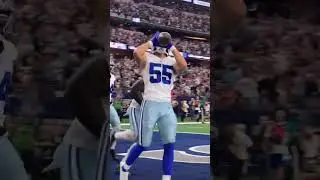 Leighton Vander Esch Scoop-N-Score for TD vs. Patriots