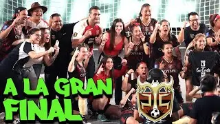 Penal presi Ara y Fer | FESTEJOS Peluche Caligari a la Final de la Queens League