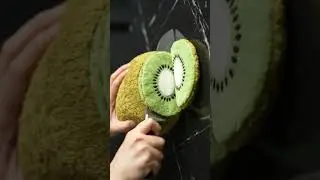 Real Fruit or Fake? 😲 #Kiwi #Illusion #Shorts #asmr #satisfying