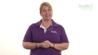 Sign Language Demonstration - Public and Private - A Safe4Kids Video