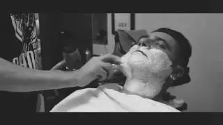 CLASSIC POMPADOUR AND AND STRAIGHT RAZOR SHAVE