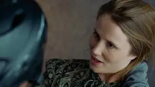 Please more gentle when a lady kiss you at that moment