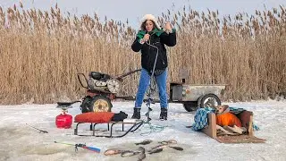 Winter Fishing & Traditional Cooking | Village Life of a Young Girl