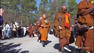 Buddhist monk in America🇱🇷 // Aloka dog walk for peace // USA🇺🇸 // walk for peace monks. 