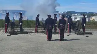 Salutt Akershus Festning 17.mai 2025