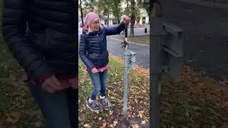 Is this the scariest #geocache ever? 🕷️