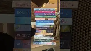 What is your favorite #summerread? #shorts #romancebooks #romancebooktube #harlequinbooks