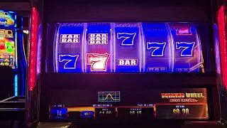 Пробую новую игру в казино Hardrock в Билокси, штат Миссисипи